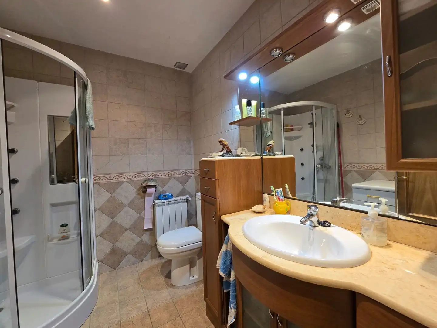 Bathroom of Houses for sale in Llanes  with Heating and Terrace