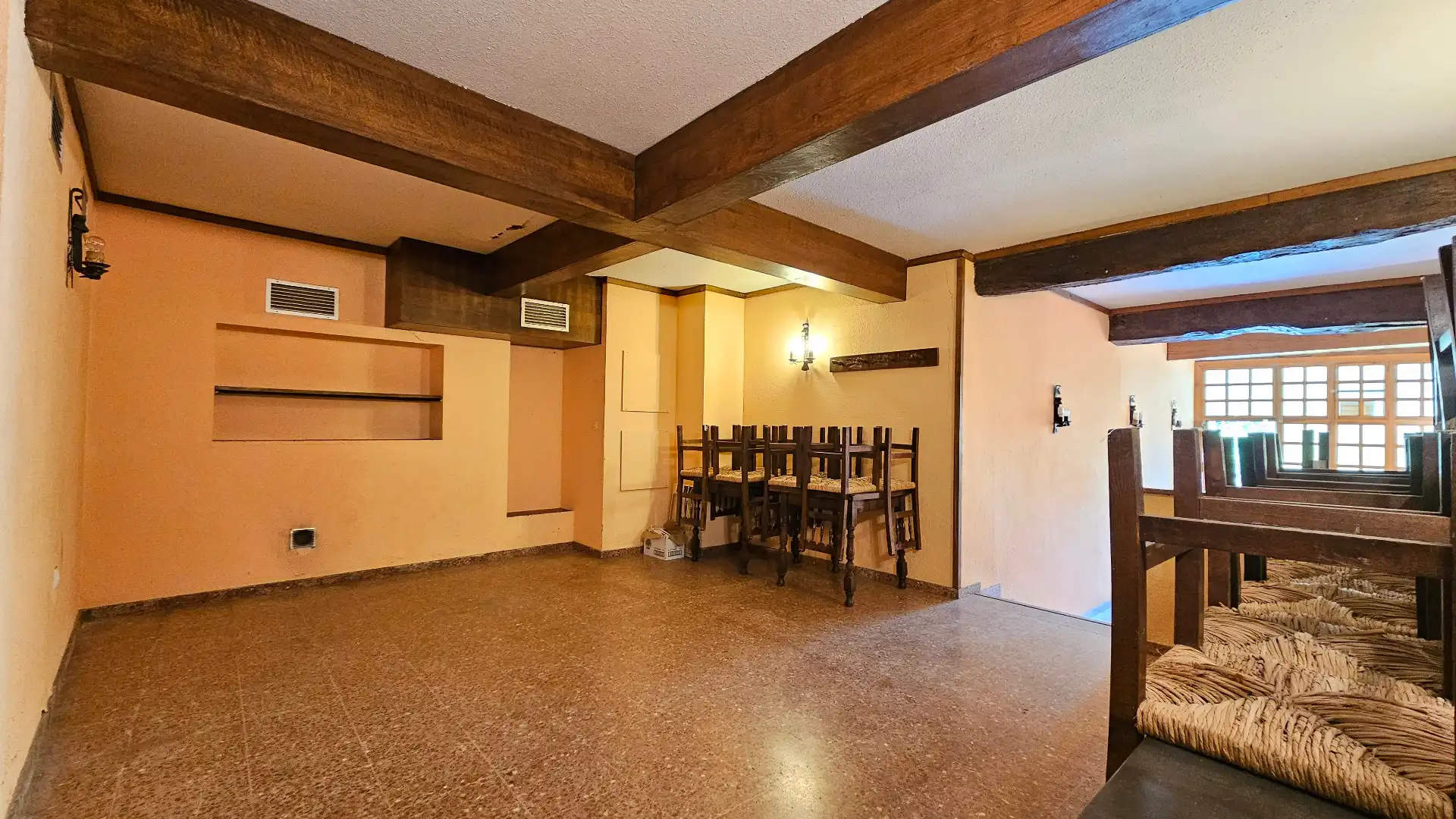 Local en venta en Condado de Treviño
