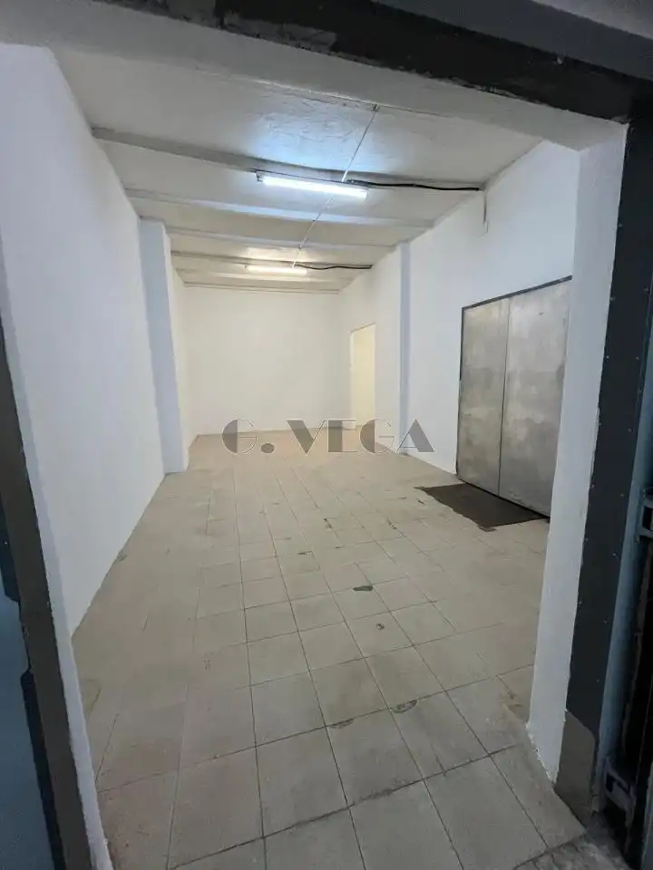 Local comercial en venda a López Mora, imagen 5