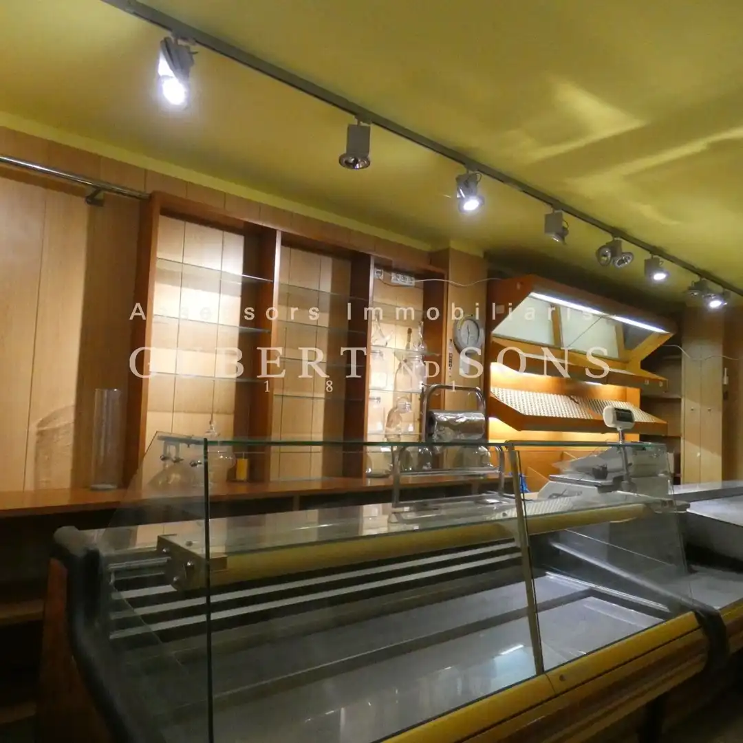 Local en venta en Palamós