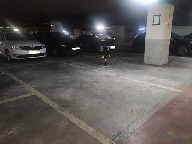 Garaje en Alquiler en  Primo de Rivera en Salesas - Foncalada - Campoamor