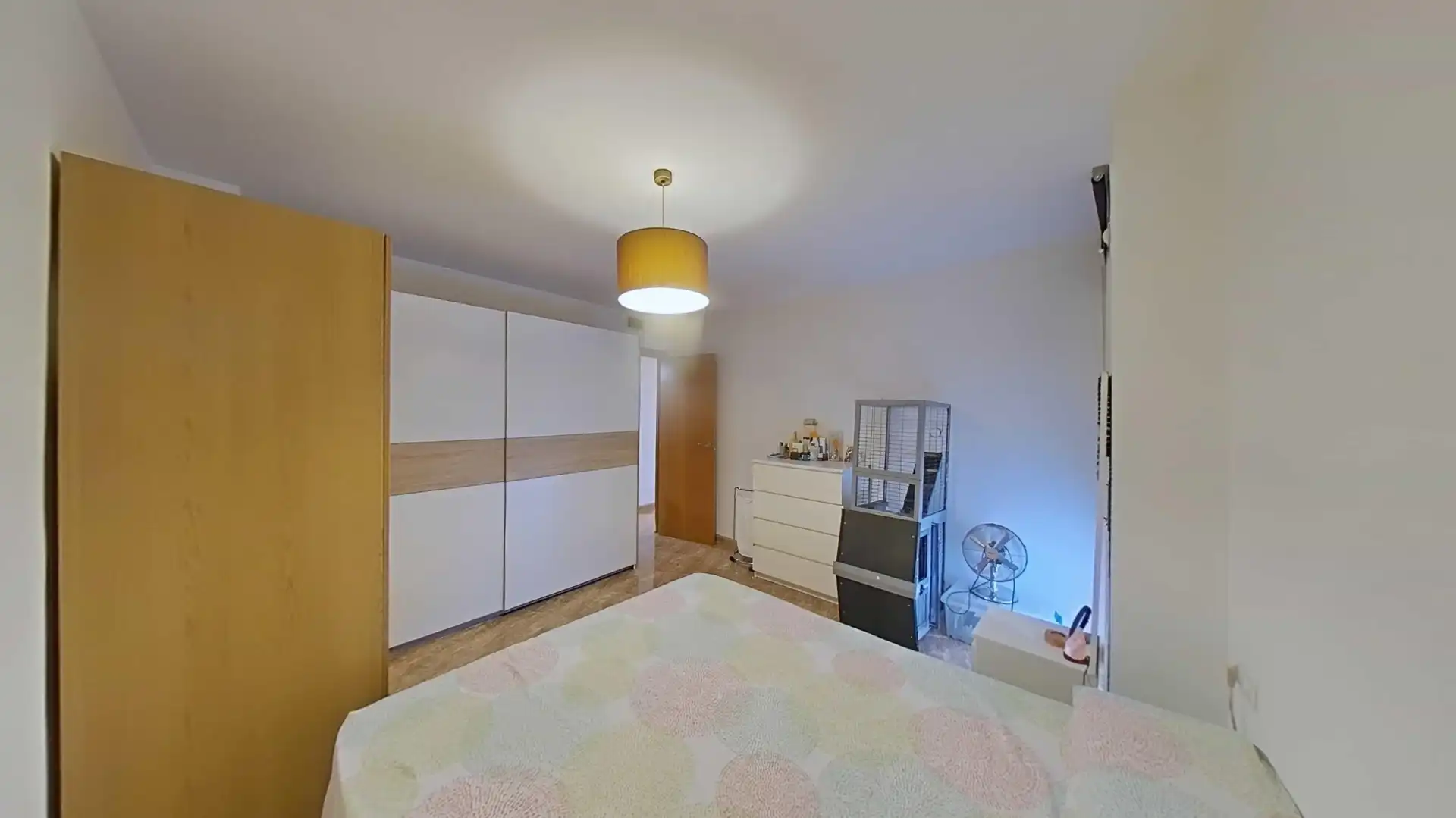 Habitación de Dúplex en venta en El Pla del Penedès con Aire acondicionado, Calefacción y Piscina