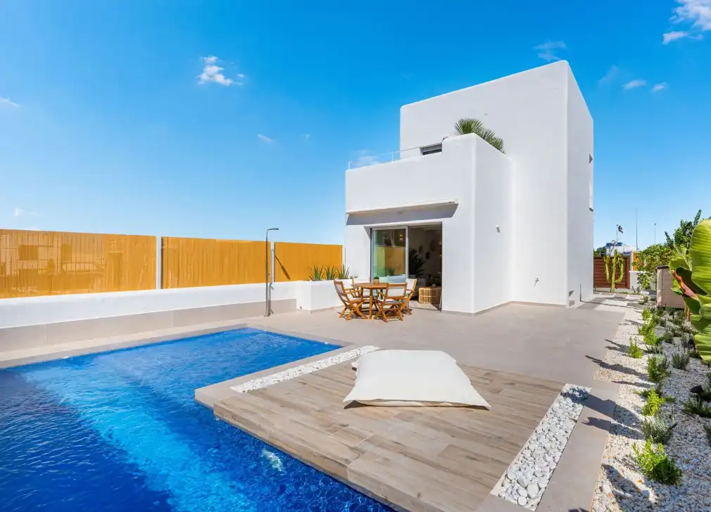 House with terrace for sale in Las Lomas de Rame - Bahía Bella, imagen 9