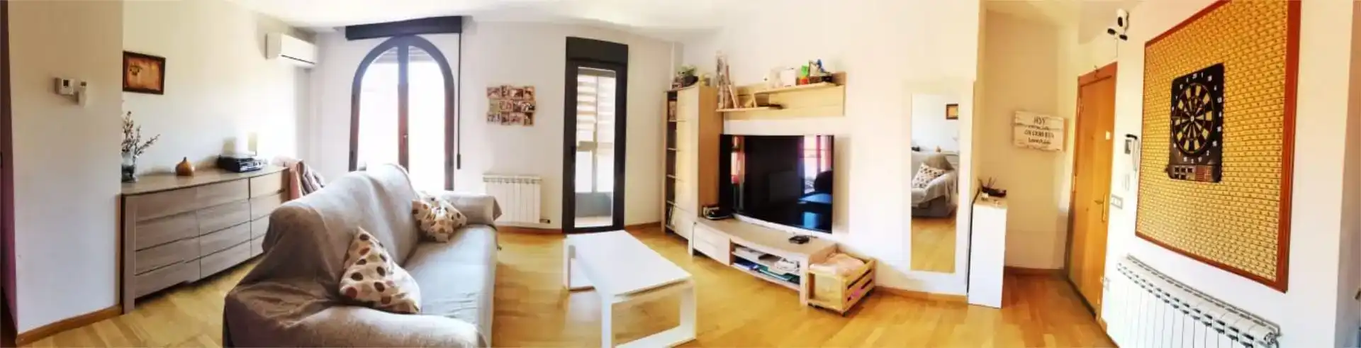 Sala d'estar de Dúplex en venda en Oyón-Oion amb Aire condicionat, Parquet i Moblat