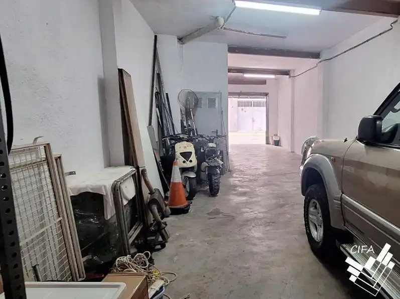 Gewerbefläche zum Verkauf in Calle Lluís Santapau, imagen 3