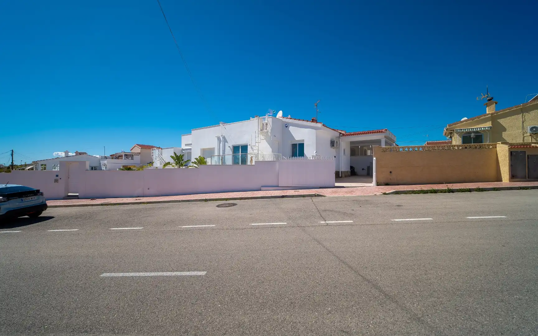 Vista exterior de Casa o chalet en venta en Rojales con Jardín privado, Terraza y Horno