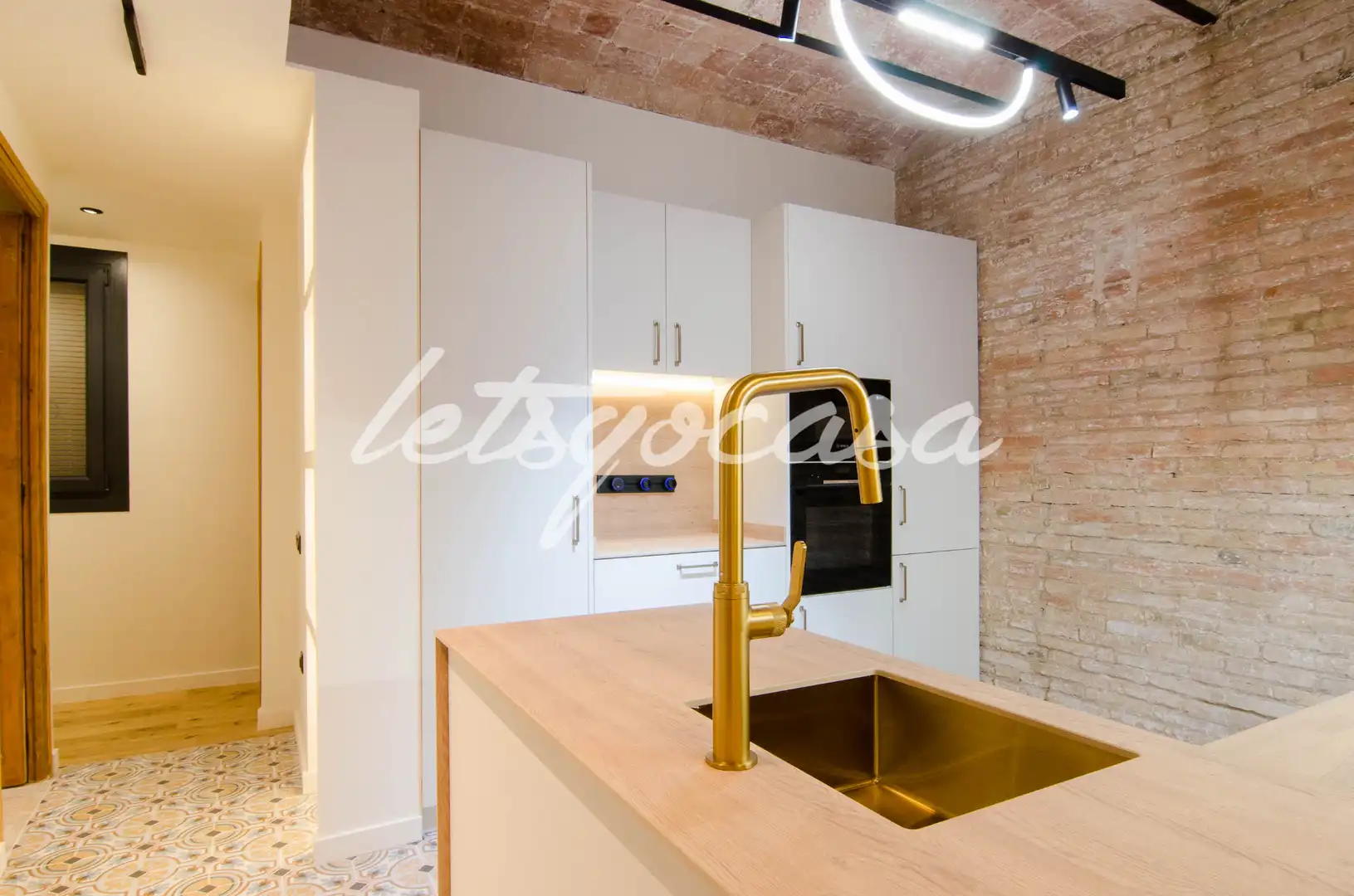 Cuina de Pis en venda en Barcelona amb Aire condicionat, Calefacció i Parquet
