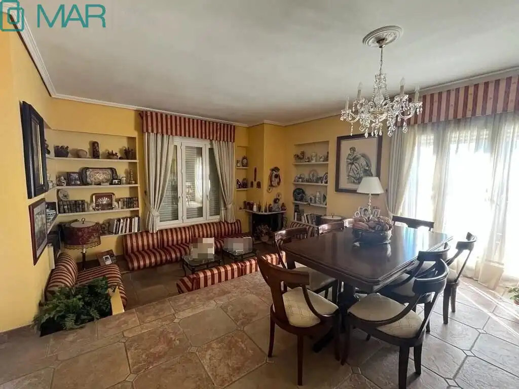 Dining room of Houses for sale in Córdoba  with Air Conditioner, Heating and Private garden