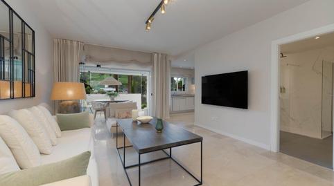 Foto 2 de Planta baja en venta en Castillo Sohail - Myramar, Fuengirola