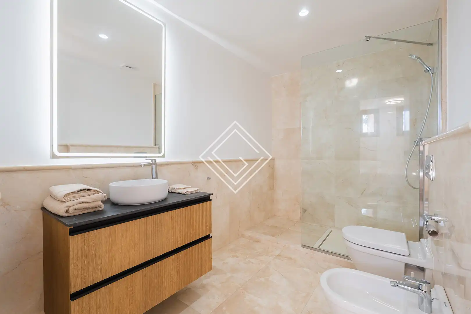 Chalet con piscina en venta en Milla de Oro, imagen 27