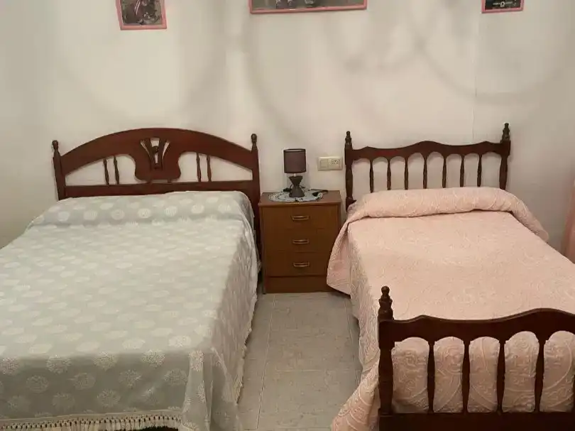 Habitación de Casa adosada en venta en Medina de las Torres, Badajoz