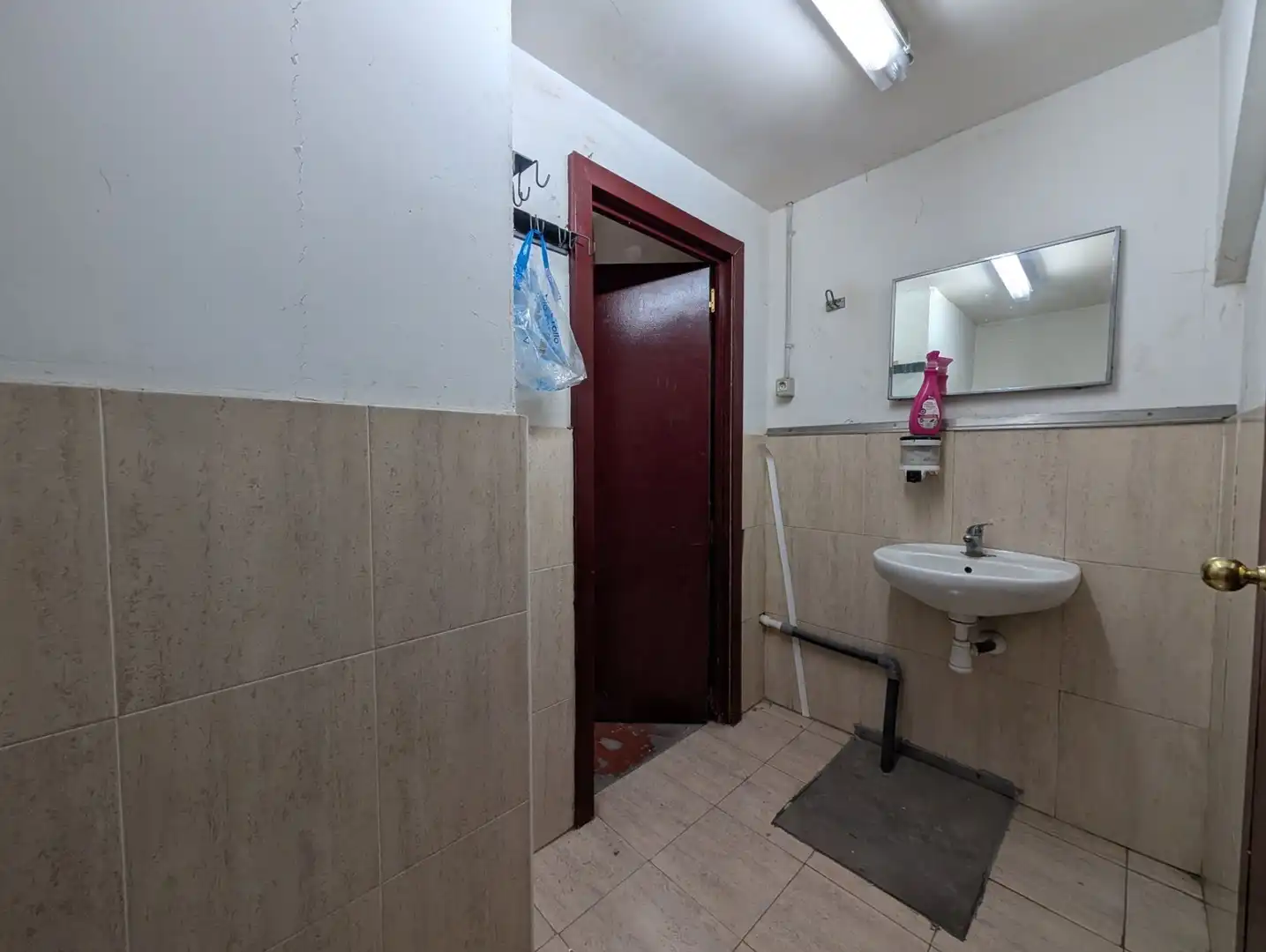Baño de Nave industrial en venta en Cuarte de Huerva
