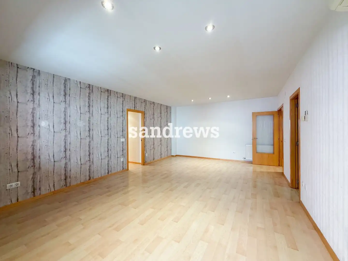 Flat for sale in Figueres  with Air Conditioner, Heating and Storage room