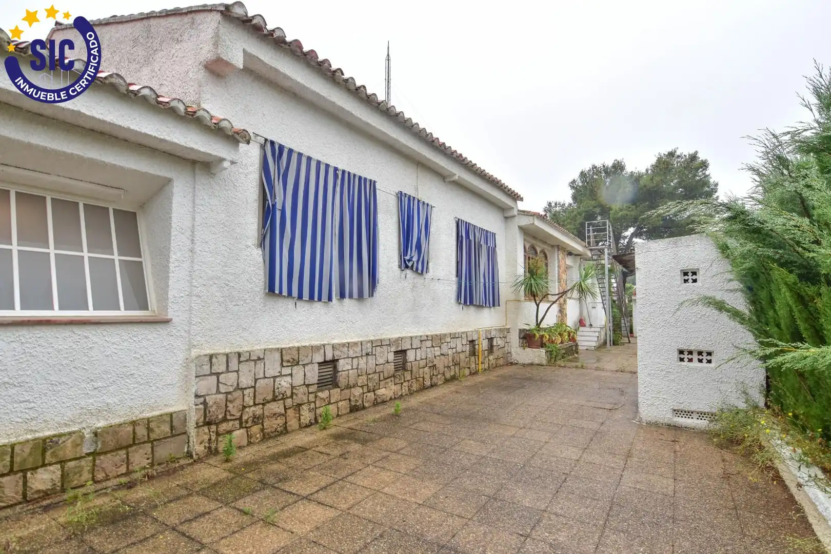 Vista exterior de Casa o chalet en venta en Torrent con Aire acondicionado, Jardín privado y Terraza