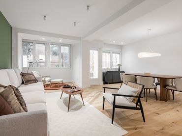 Flat with lift for sale in Calle Andrés Torrejón