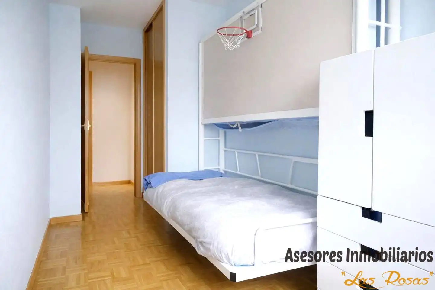 Habitación de Piso en venta en  Madrid Capital con Aire acondicionado, Calefacción y Parquet