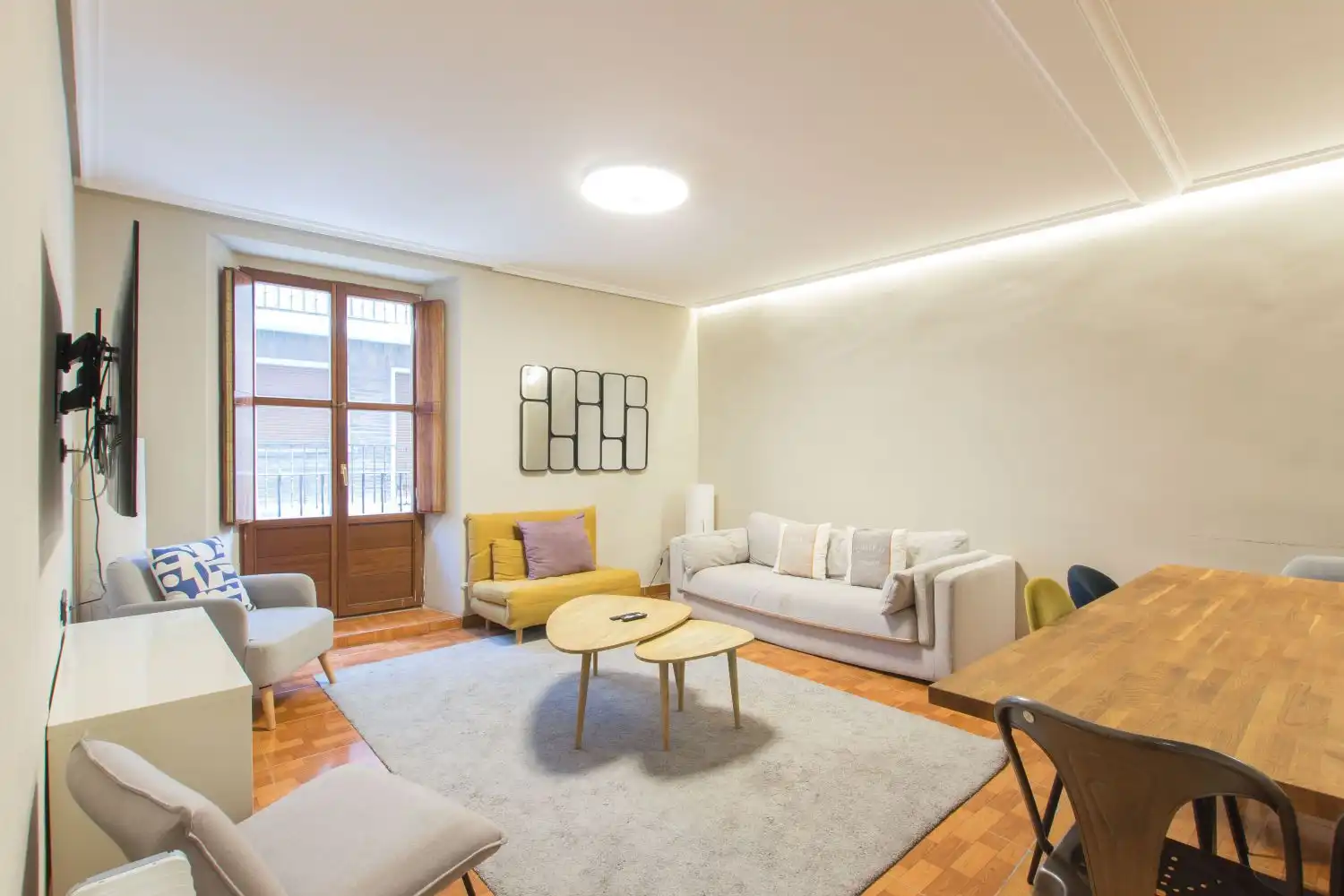 Sala de estar de Piso en venta en  Pamplona / Iruña con Calefacción, Amueblado y Balcón