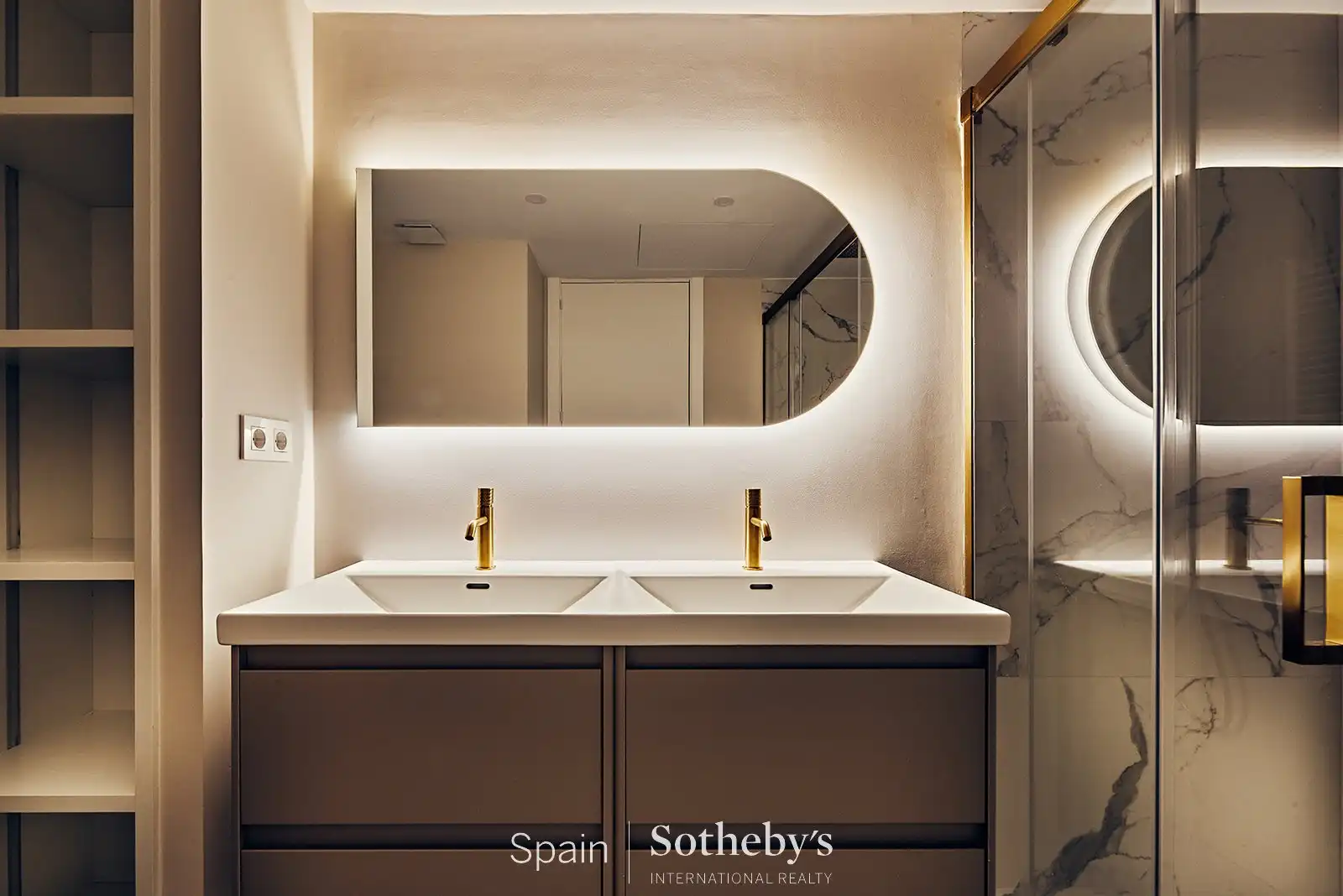 Baño de Apartamento en venta en Madrid con Aire acondicionado, Calefacción y Terraza