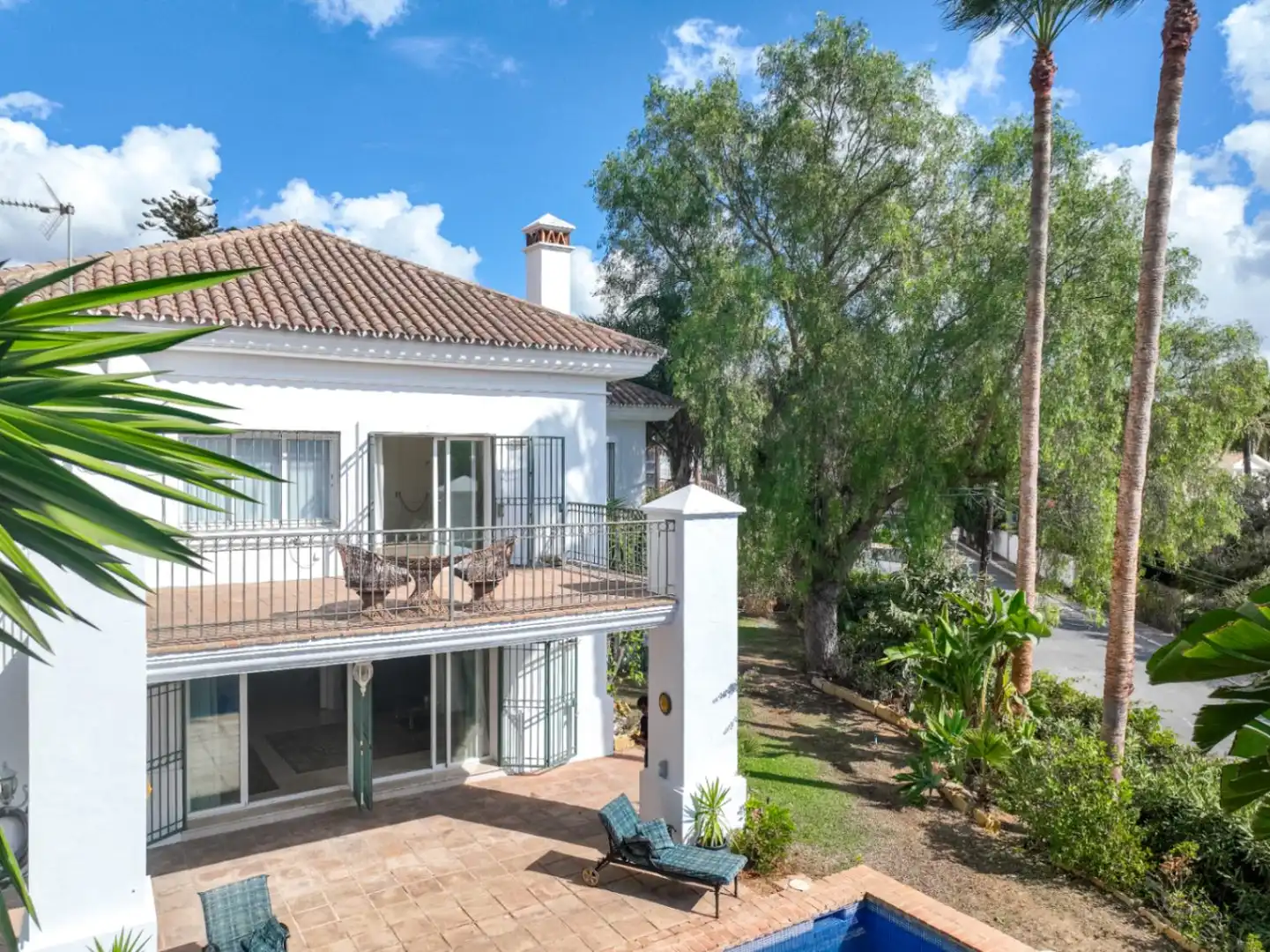 Jardí de Casa o xalet en venda en Marbella amb Aire condicionat, Calefacció i Jardí privat