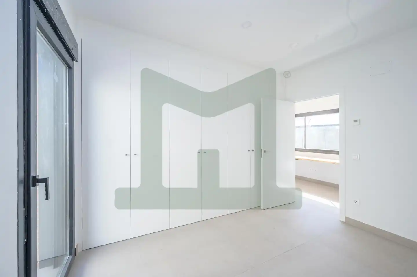 Habitación de Casa adosada en venta en Griñón con Calefacción, Jardín privado y Piscina