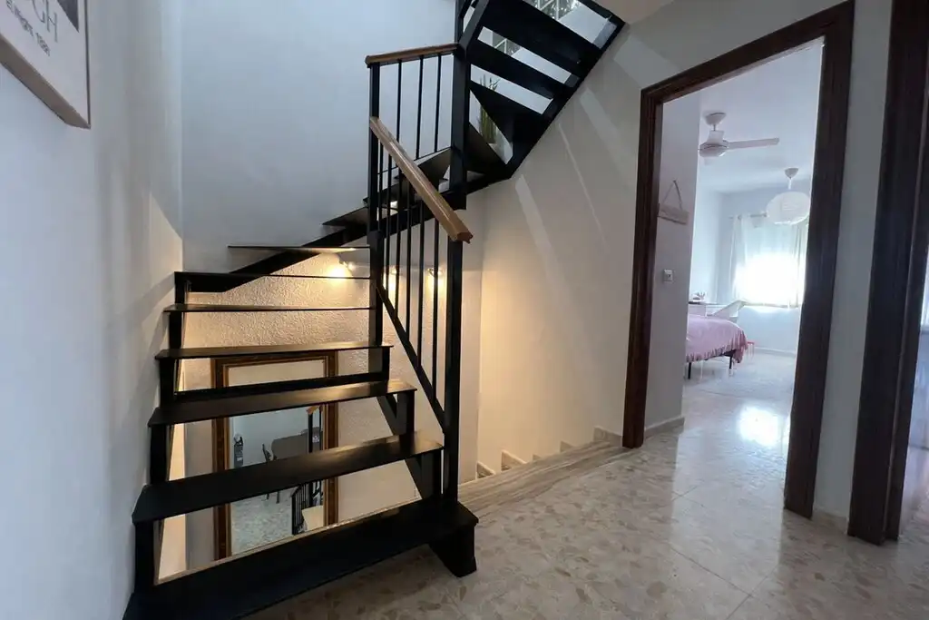Casa aparellada en venda a Arroyo de la Miel, imagen 11