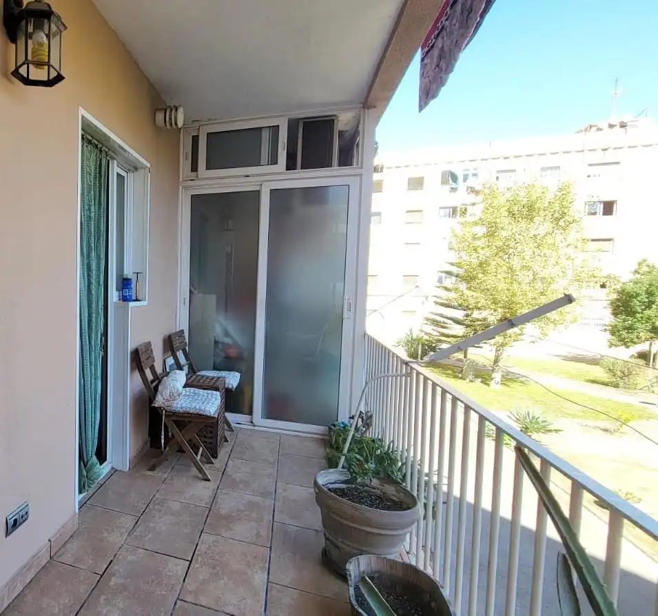 Terrassa de Pis en venda en L'Hospitalet de Llobregat amb Aire condicionat, Calefacció i Parquet