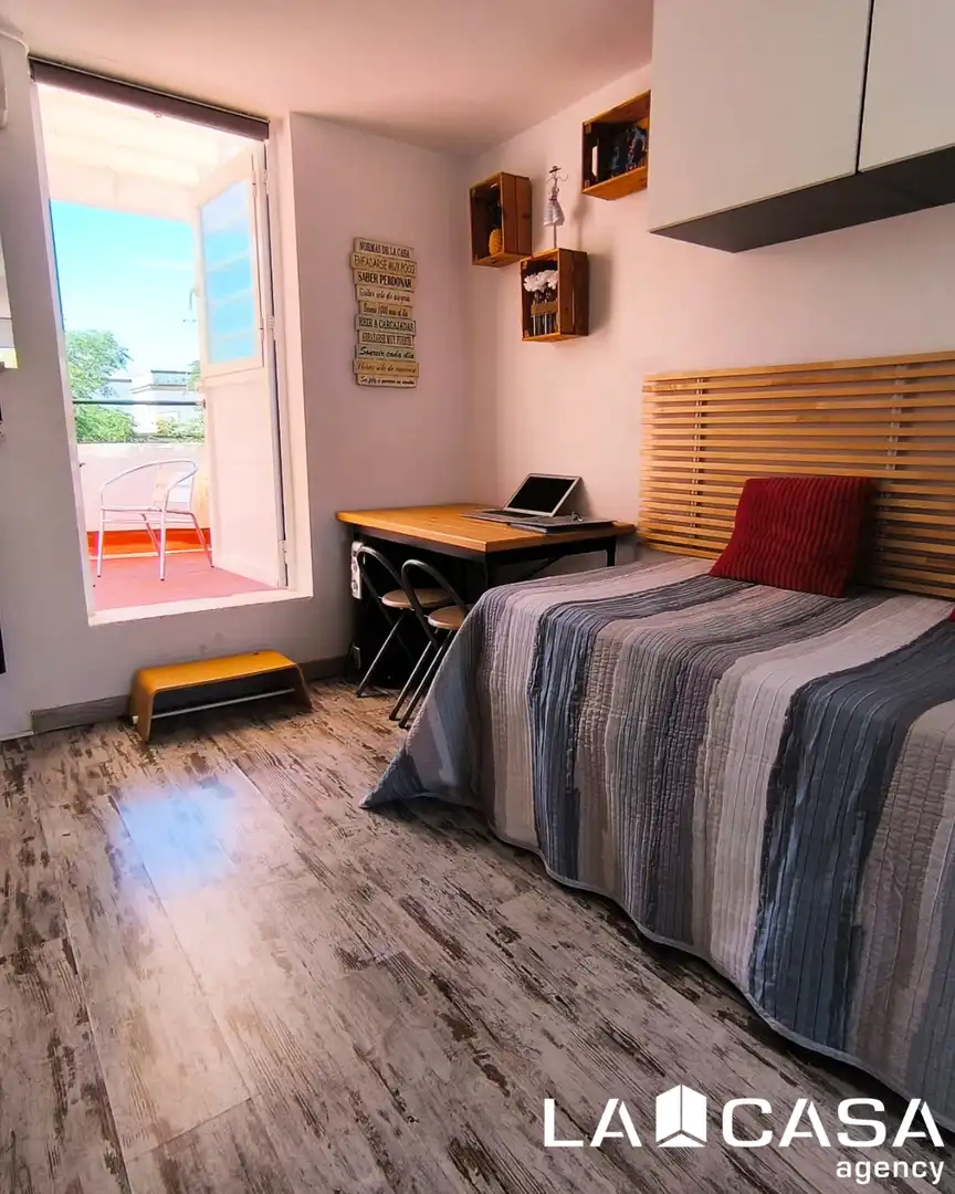 Habitación de Piso en venta en Sevilla con Terraza