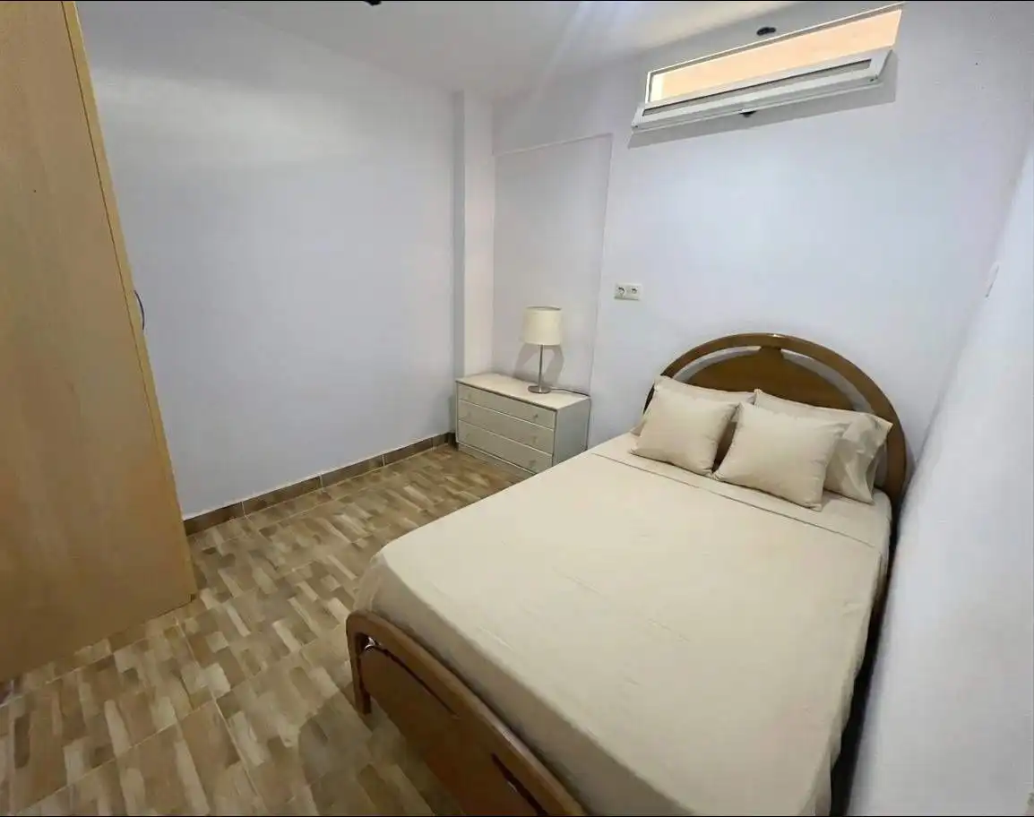 Habitación de Planta baja en venta en Elche / Elx