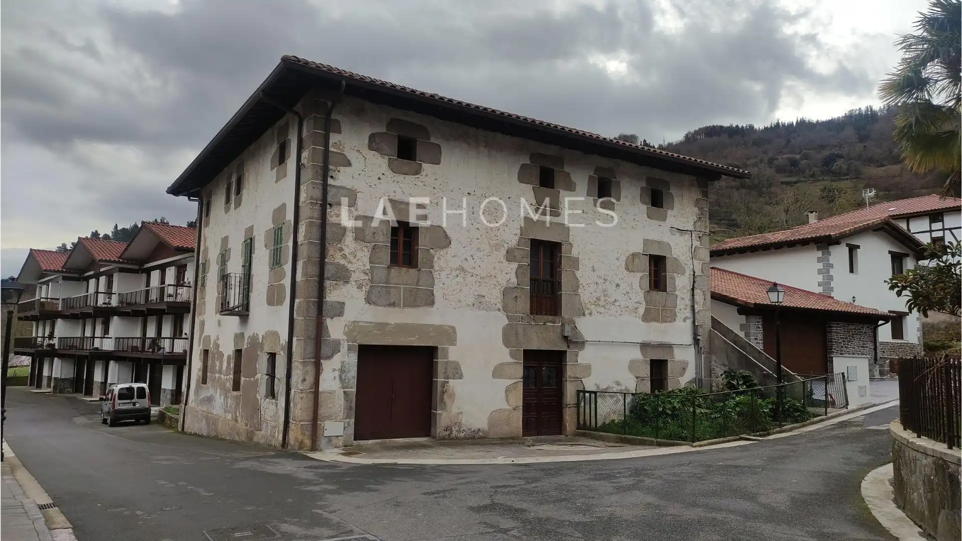 Vista exterior de Casa o xalet en venda en Albiztur amb Jardí privat i Balcó