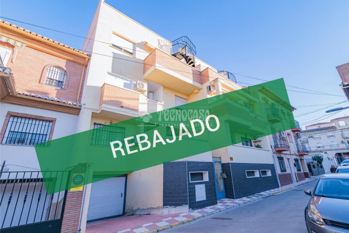 Exterior view of Flat for sale in Armilla  with Storage room and Balcony