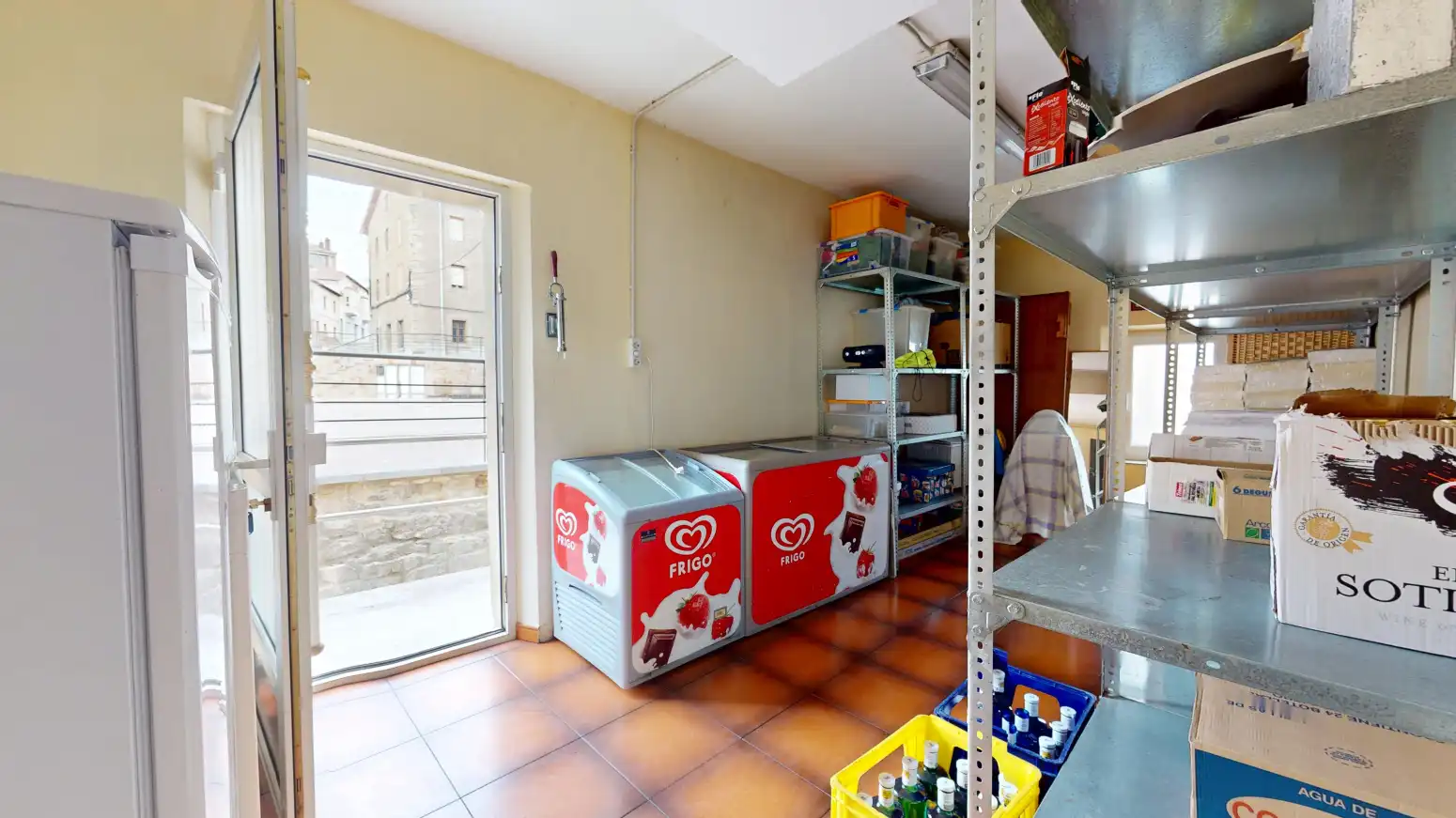 Buildings for sale in Valdeolea