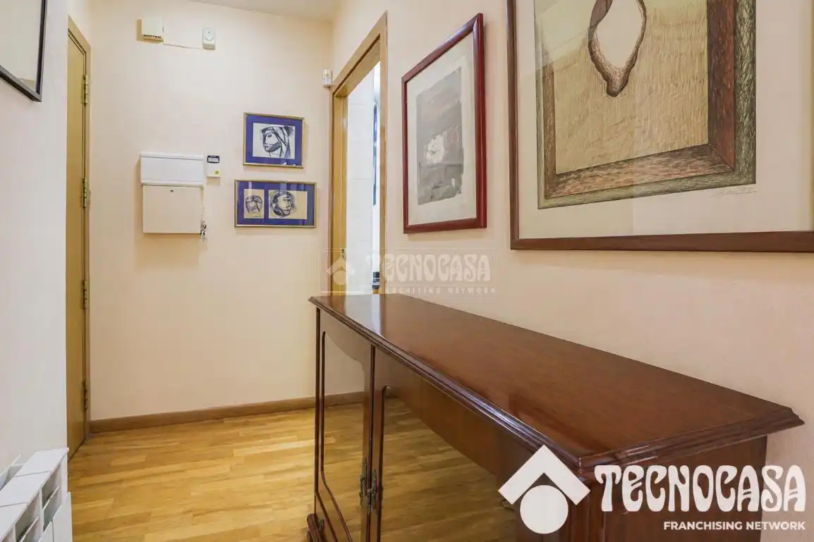 Piso en venta en Barcelona con Aire acondicionado, Calefacción y Parquet