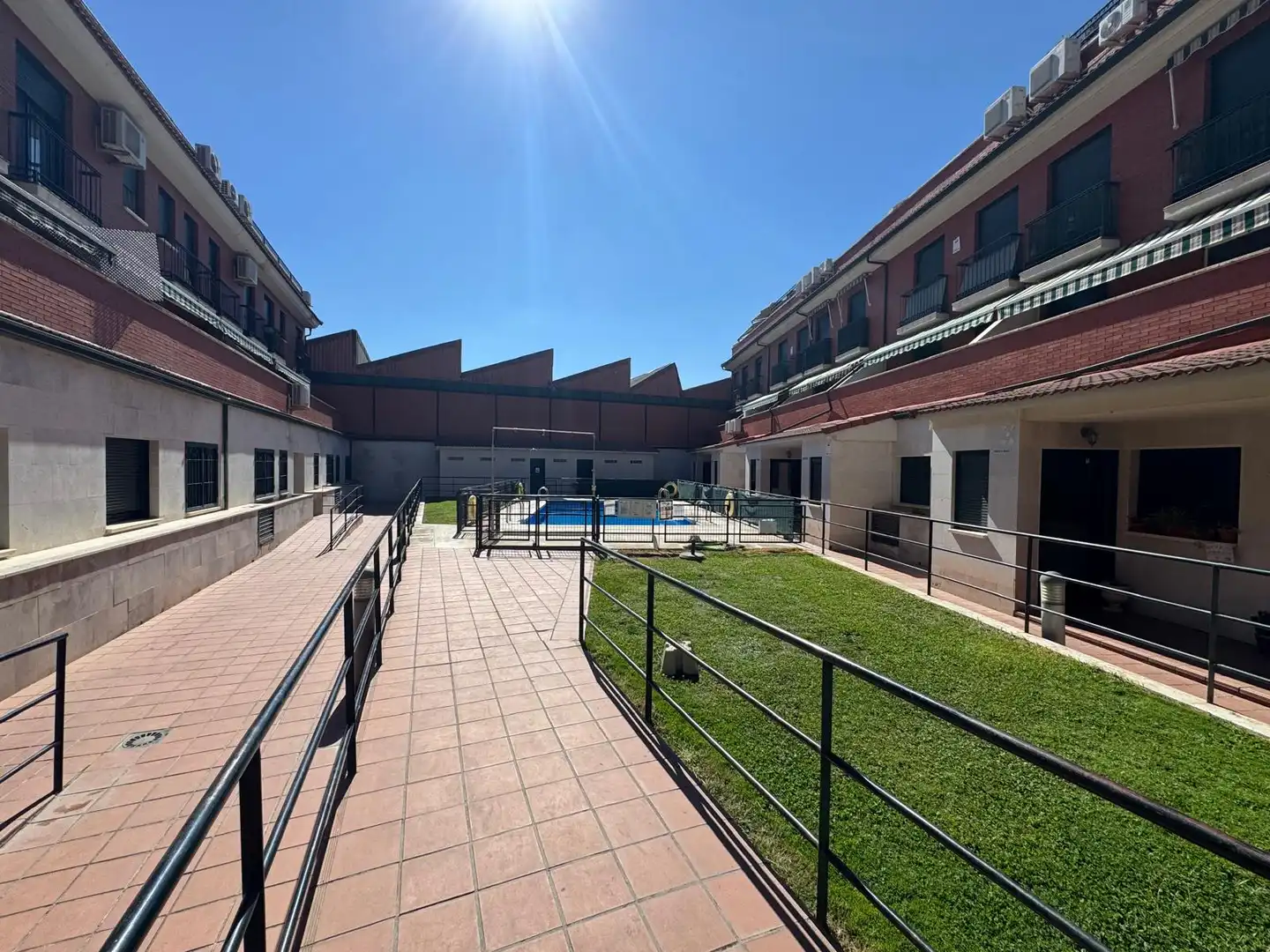 Exterior view of Flat for sale in Aranjuez  with Air Conditioner, Heating and Terrace