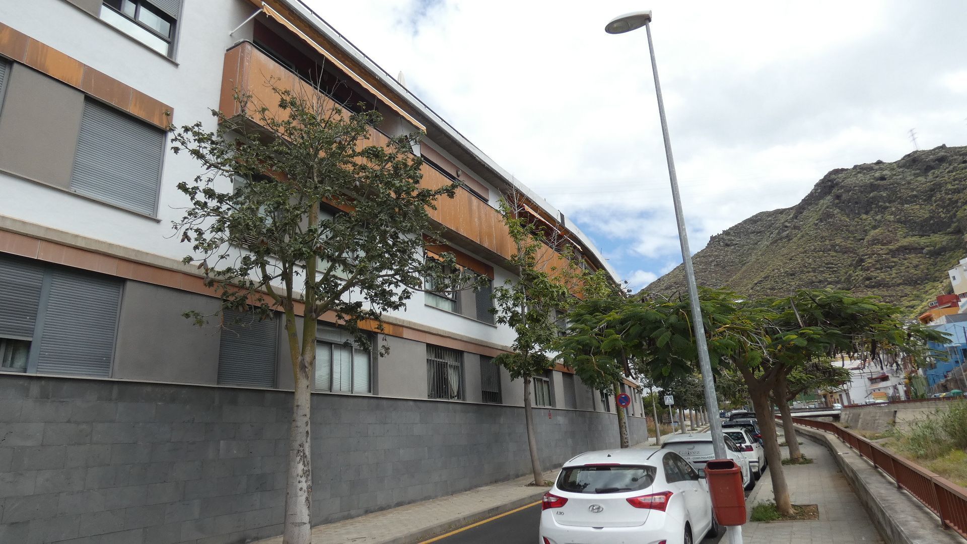 Exterior view of Flat to rent in  Santa Cruz de Tenerife Capital  with Storage room and Furnished
