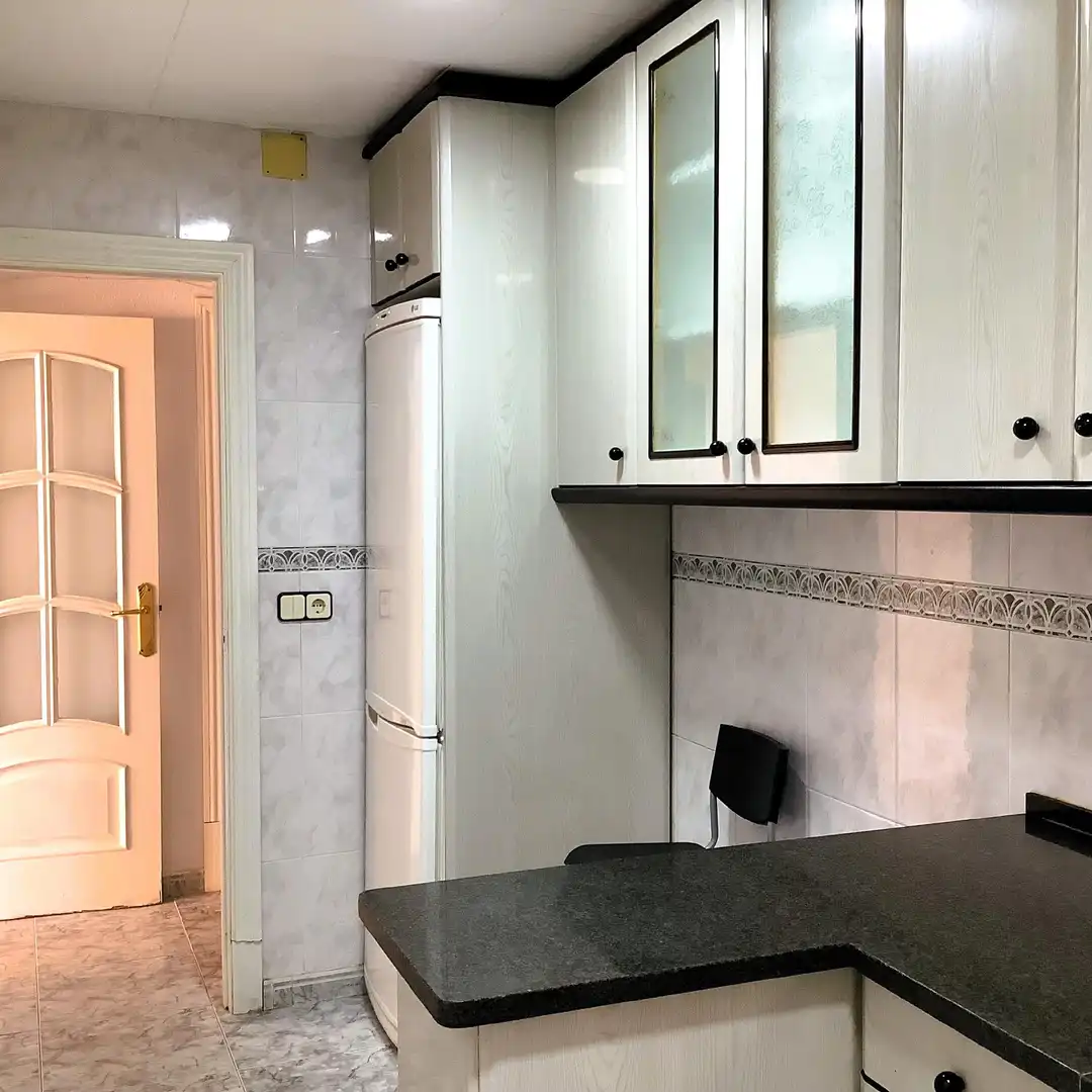Cuina de Apartament en venda en Mataró amb Aire condicionat, Terrassa i Traster