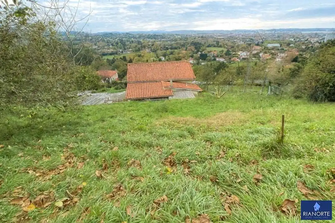 Casa o chalet en venta en Gijón  con Calefacción, Trastero y Amueblado