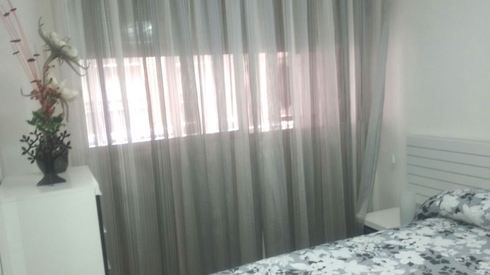 Bedroom of Flat to rent in  Zaragoza Capital  with Furnished, Oven and Washing machine
