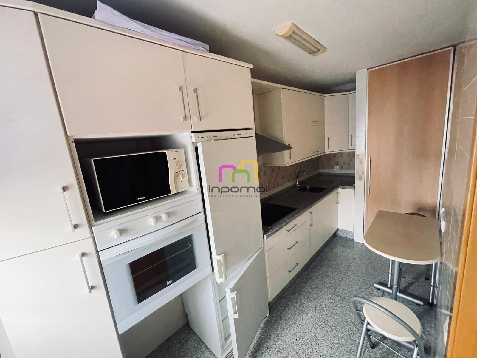 Kitchen of Duplex for sale in Badajoz Capital  with Air Conditioner, Heating and Terrace