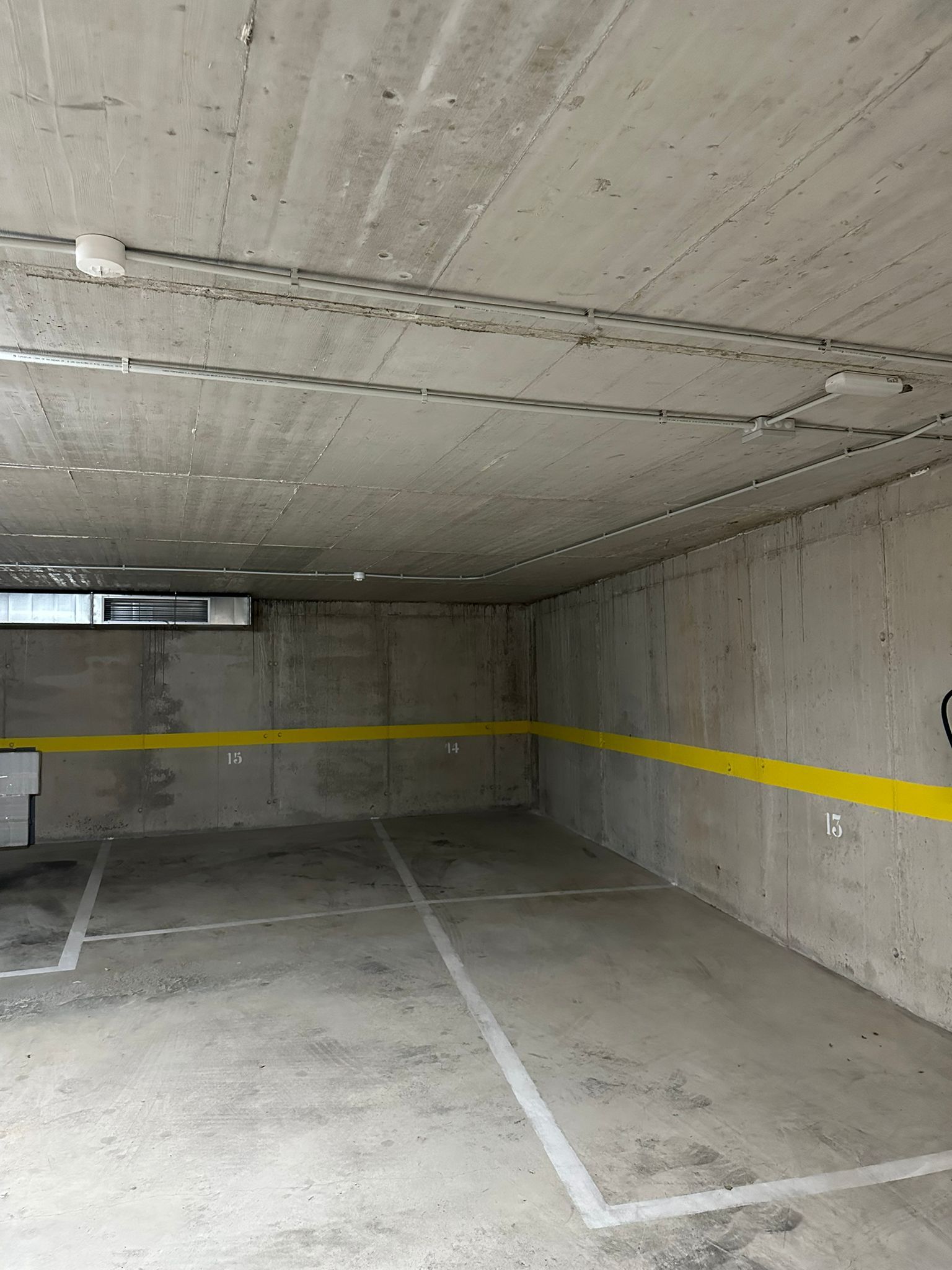 Parking of Garage to rent in Montgat