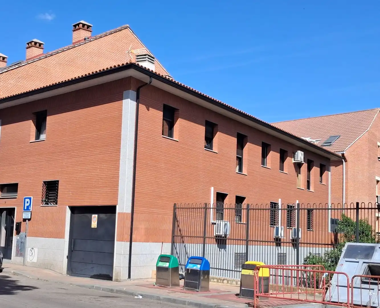 Vista exterior de Pis en venda en Colmenar Viejo amb Aire condicionat i Calefacció