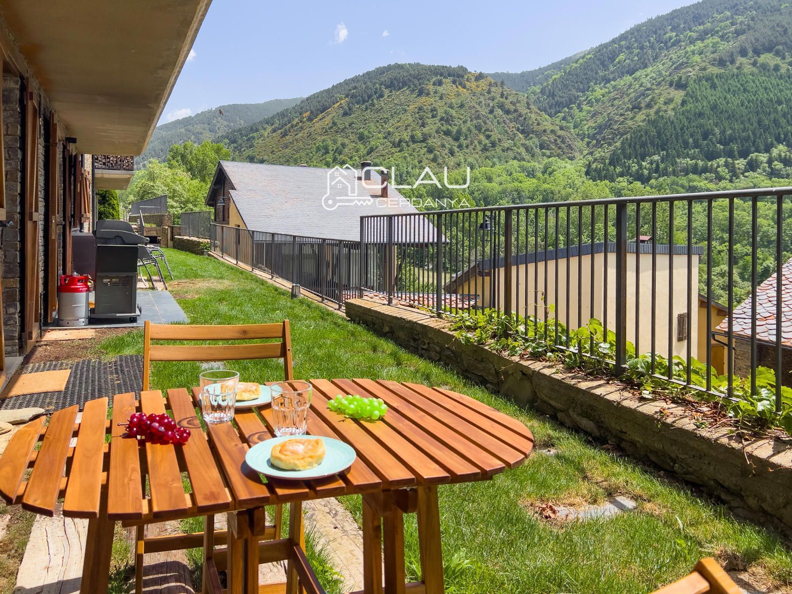 Terraza de Casa adosada de alquiler en Err con Calefacción, Jardín privado y Parquet
