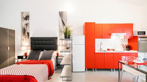 Foto 4 de Estudio de alquiler en Pueblo Nuevo, Madrid