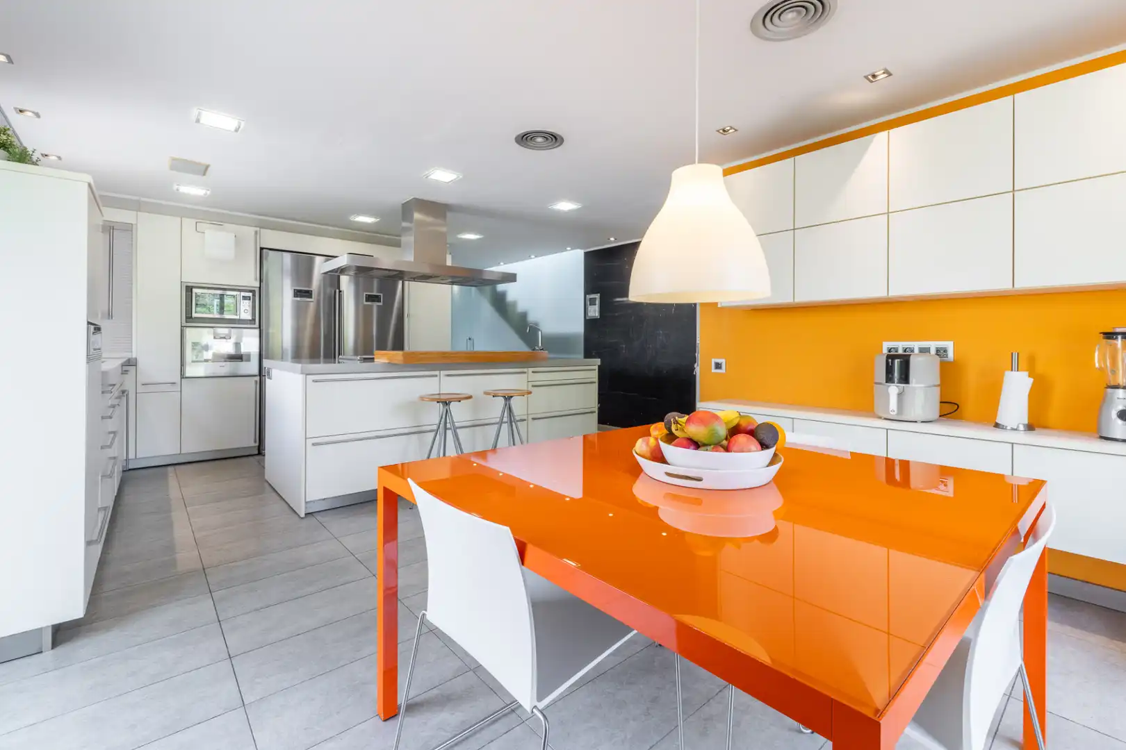 Kitchen of Houses for sale in Cerdanyola del Vallès  with Furnished