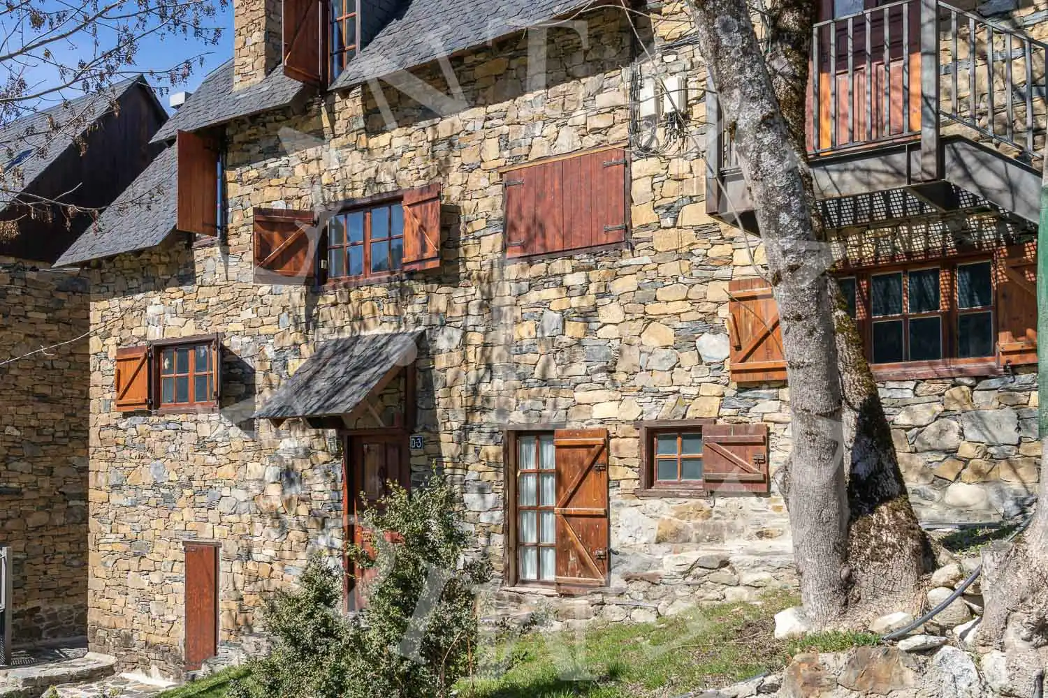 Exterior view of Flat for sale in Naut Aran  with Heating, Storage room and Furnished
