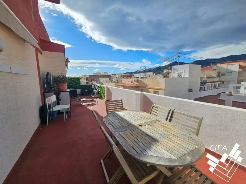 Terraza de Ático en venta en Benicasim / Benicàssim con Terraza y Amueblado