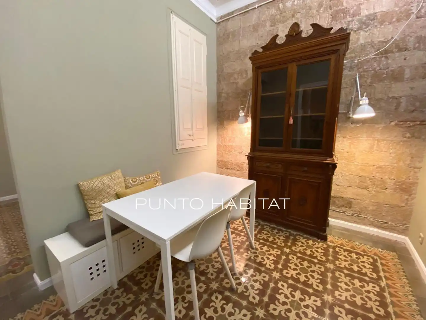 Wohnung zur Miete in Carrer Carrer Còrsega, Dreta de l'Eixample