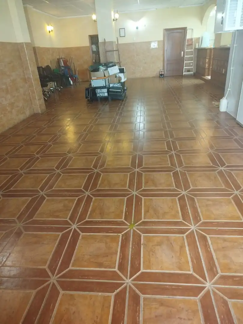 Geschaftsraum zur Miete in Sanlúcar la Mayor mit Klimaanlage