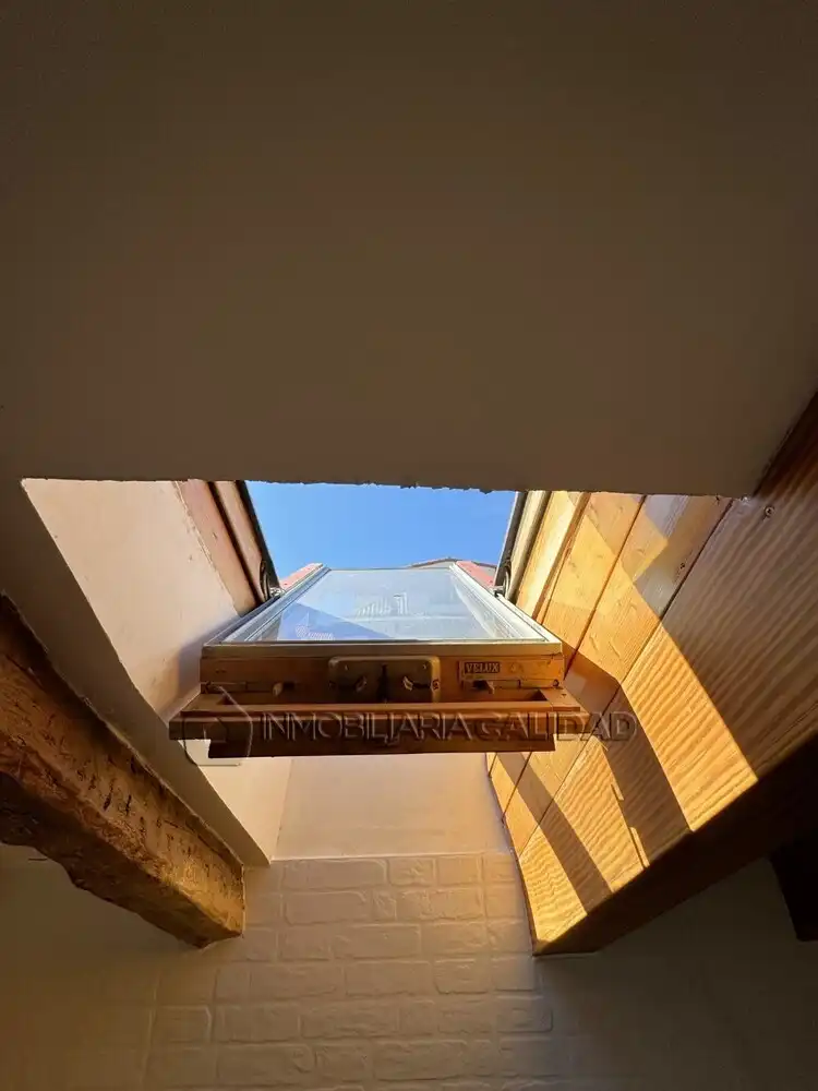 Terraza de Piso de alquiler en Burgos con Calefacción y Amueblado