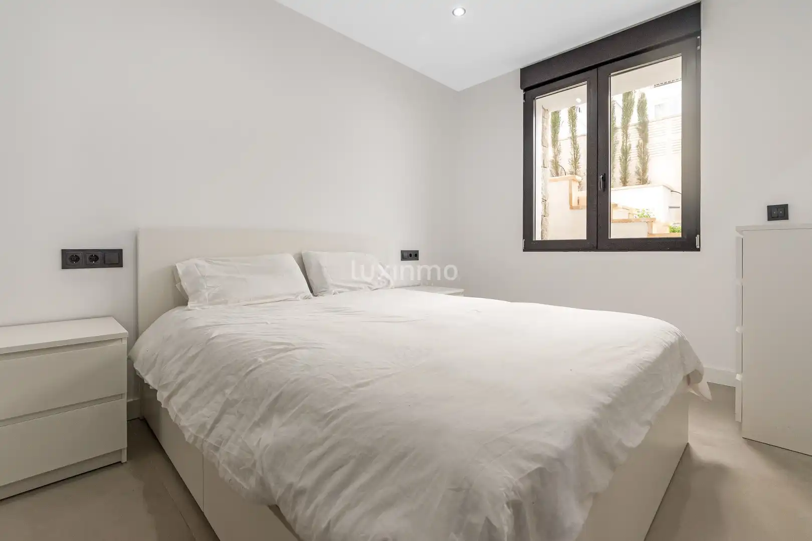 Dormitori de Casa o xalet en venda en L'Alfàs del Pi amb Aire condicionat, Calefacció i Jardí privat