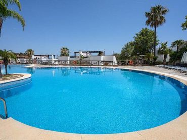 Ático con piscina en alquiler en Las Chapas - El Rosario